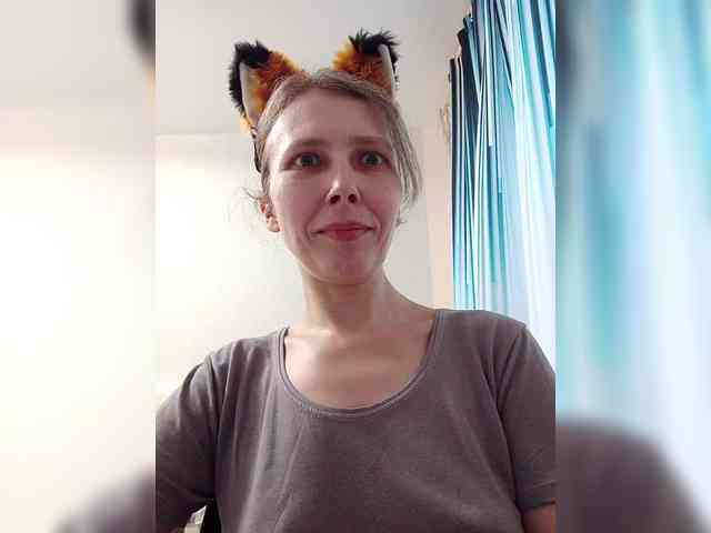 -Queen-Margo- webcam