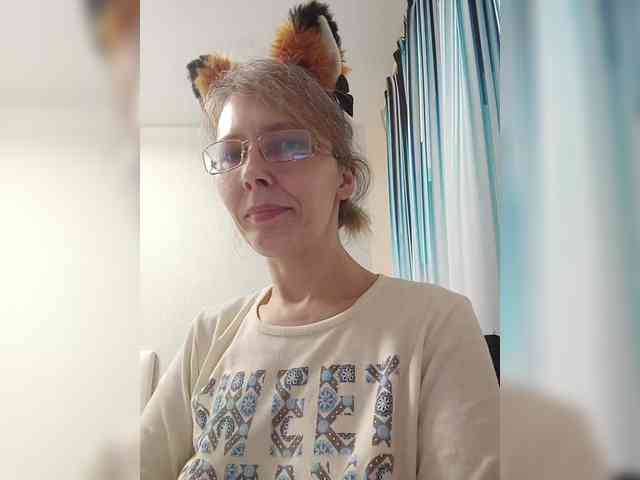 -Queen-Margo- webcam