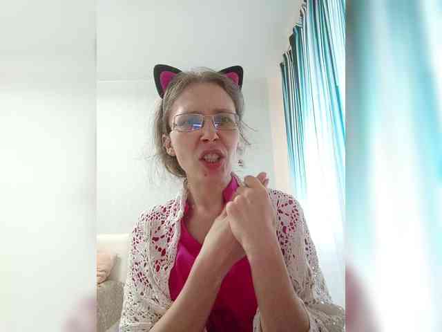-Queen-Margo- webcam