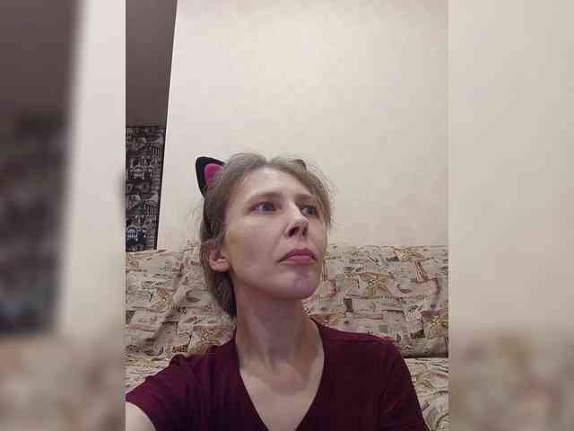 -Queen-Margo- webcam