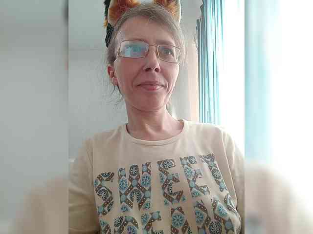 -Queen-Margo- webcam