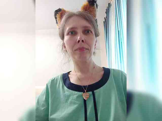 -Queen-Margo- webcam