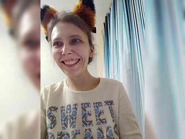 -Queen-Margo- webcam