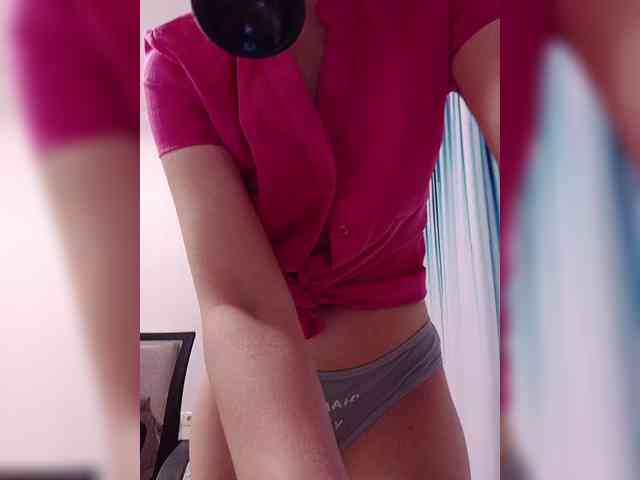 -Queen-Margo- webcam