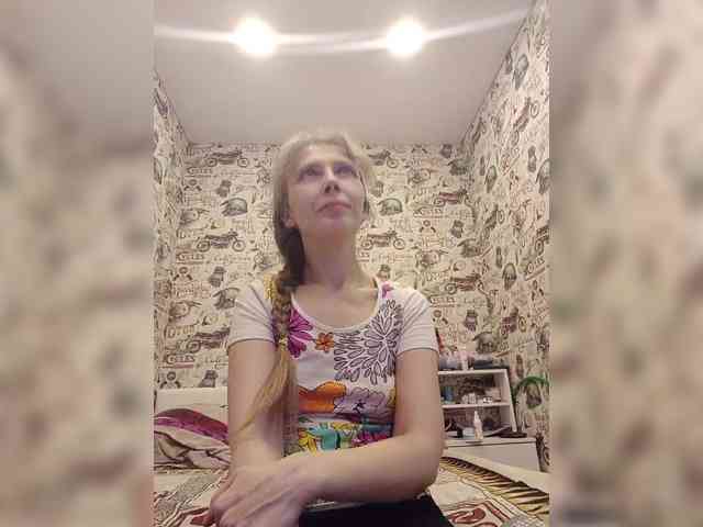 -queen-margo- -queen-margo-