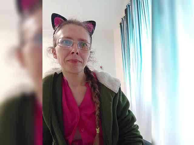 -Queen-Margo- webcam