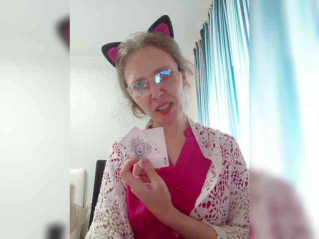 -Queen-Margo- webcam