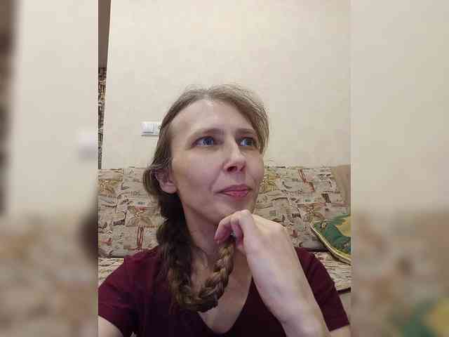 -queen-margo- Live Webcam on BongaCams