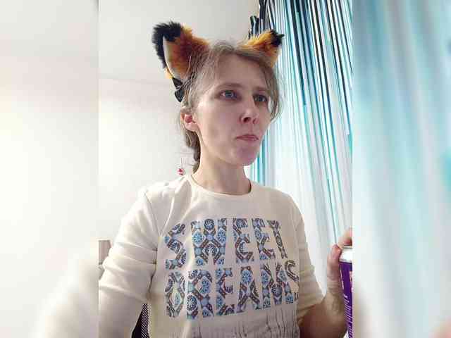 -Queen-Margo- webcam