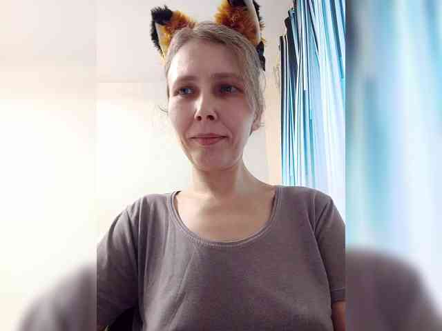 -Queen-Margo- webcam