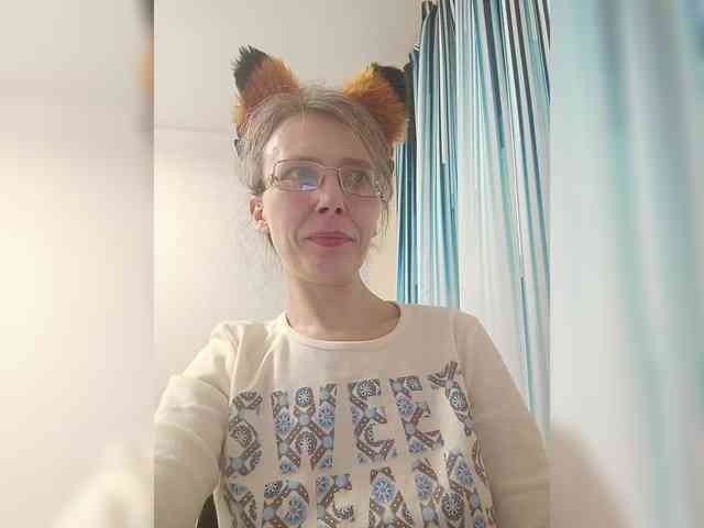 -Queen-Margo- webcam