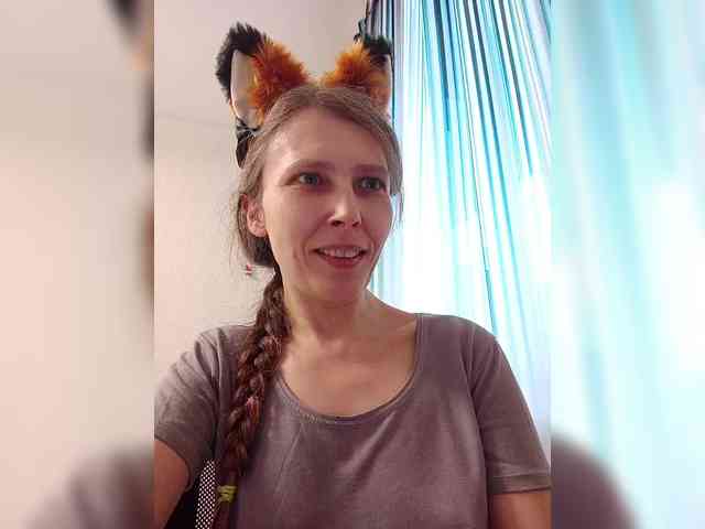 -Queen-Margo- webcam