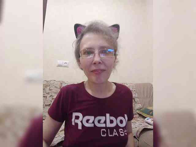 -Queen-Margo- webcam