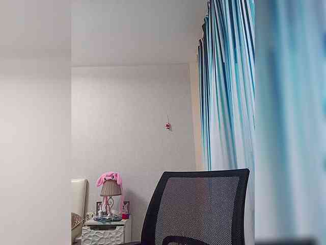 -Queen-Margo- webcam