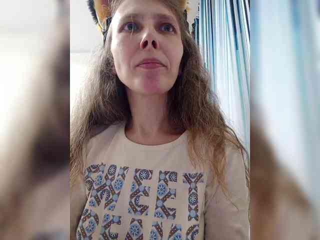 -Queen-Margo- webcam