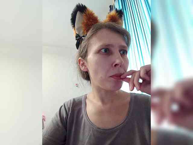 -Queen-Margo- webcam