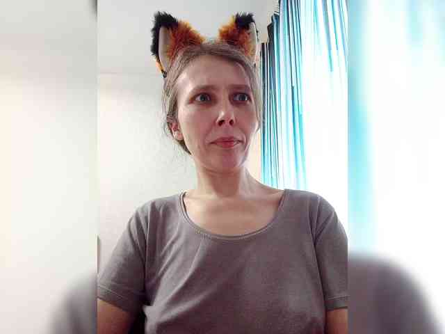 -Queen-Margo- webcam