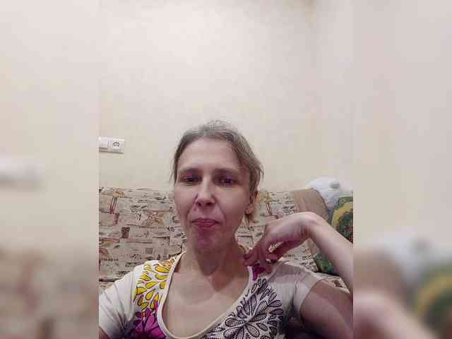 -Queen-Margo- webcam