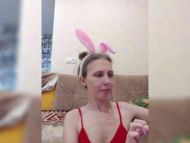 -Queen-Margo- webcam