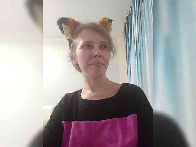 -Queen-Margo- webcam