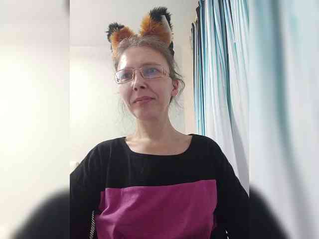 -Queen-Margo- webcam