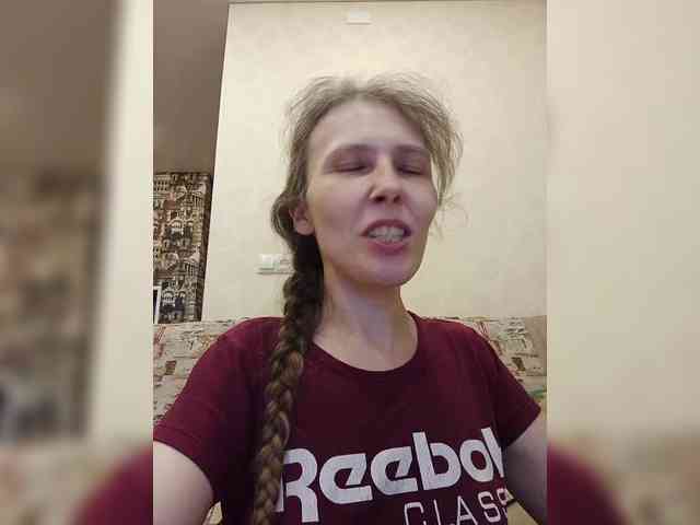 -Queen-Margo- webcam