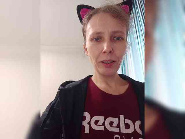 -Queen-Margo- webcam