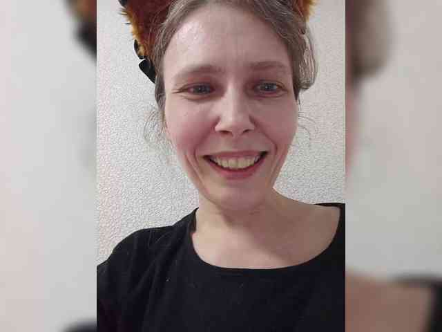 -Queen-Margo- webcam