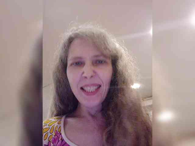 -Queen-Margo- webcam