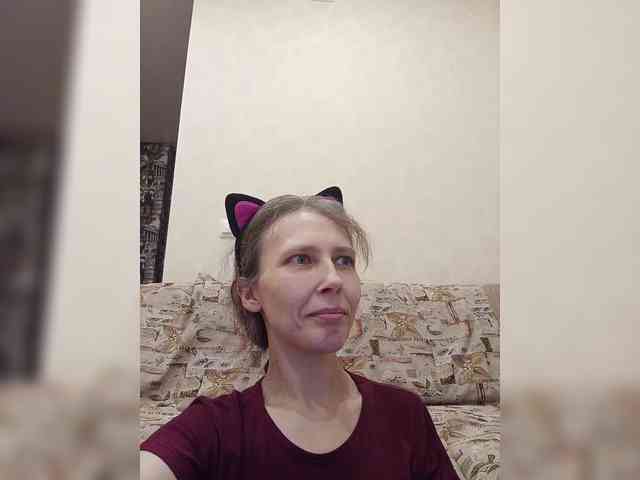 -Queen-Margo- webcam