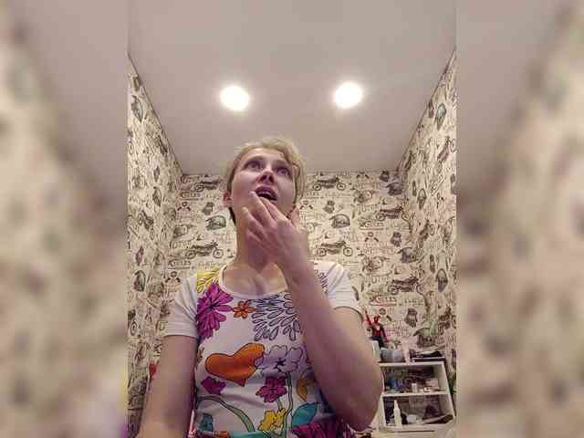 -queen-margo- -queen-margo-