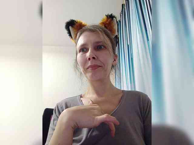 -Queen-Margo- webcam