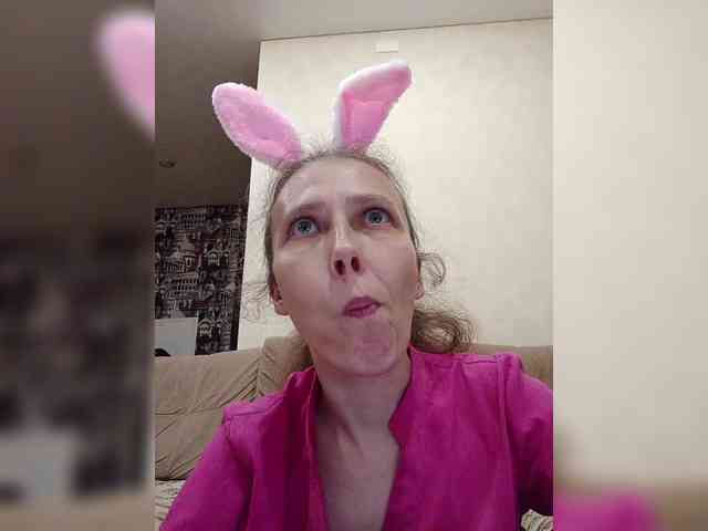 -Queen-Margo- webcam