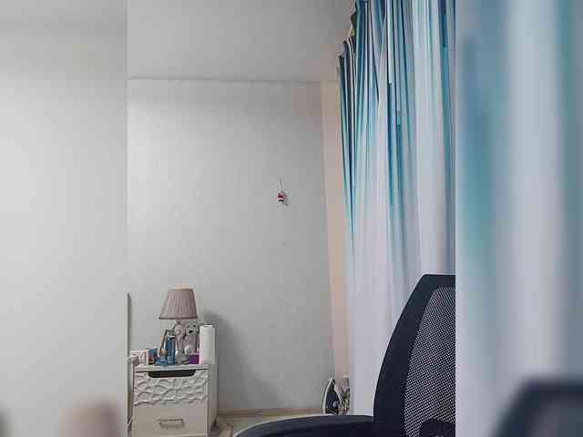 -Queen-Margo- webcam