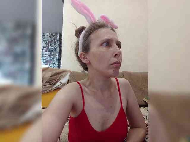 -Queen-Margo- webcam