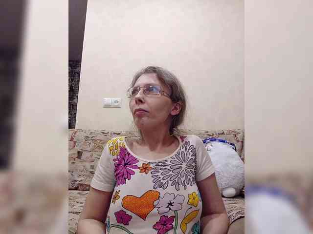 -Queen-Margo- webcam