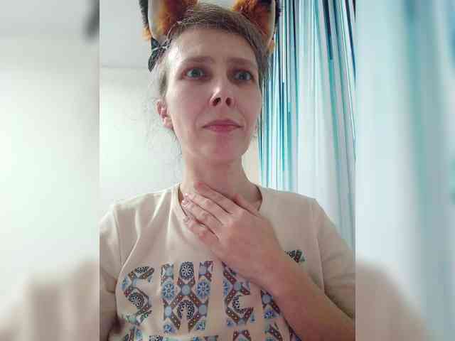 -Queen-Margo- webcam