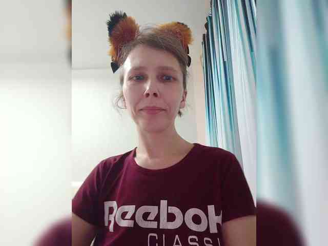 -Queen-Margo- webcam