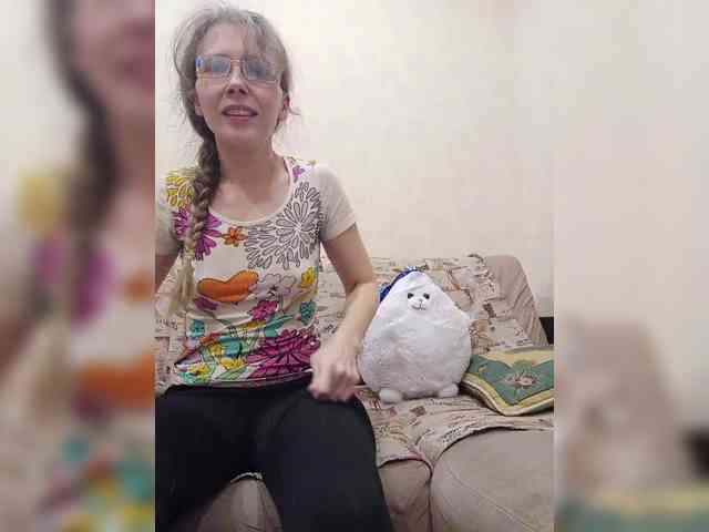 -Queen-Margo- webcam