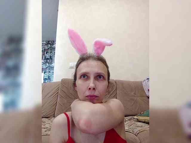 -Queen-Margo- webcam