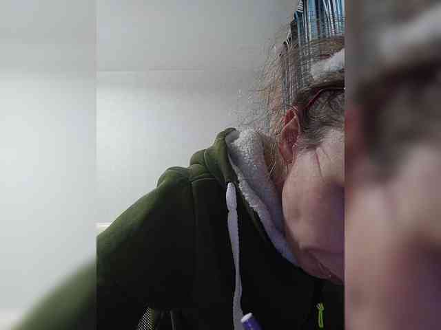 -Queen-Margo- webcam