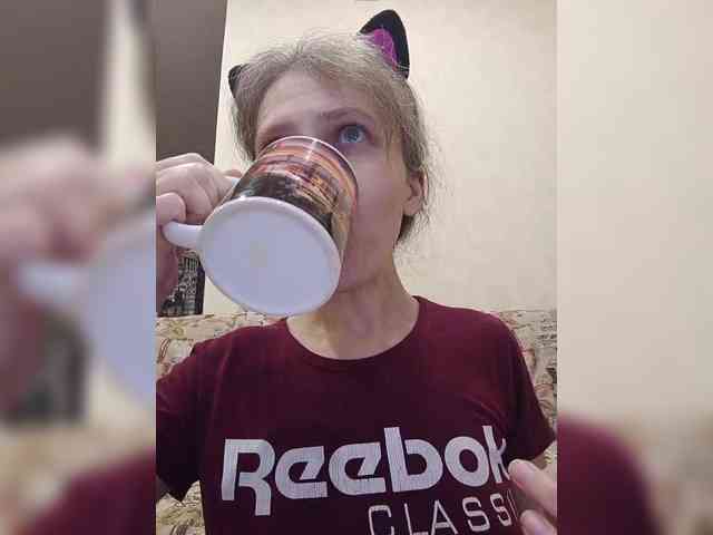 -Queen-Margo- webcam