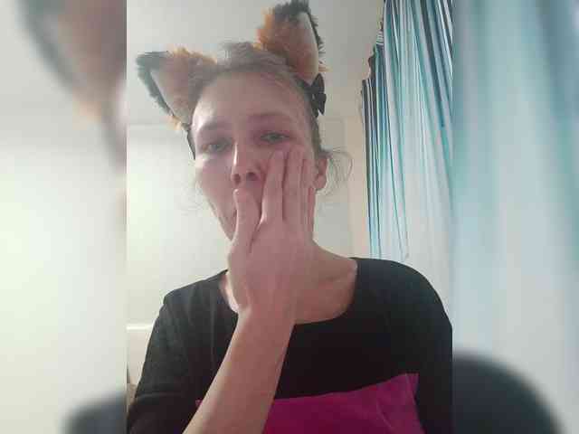 -Queen-Margo- webcam