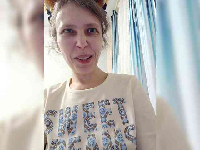 -Queen-Margo- webcam