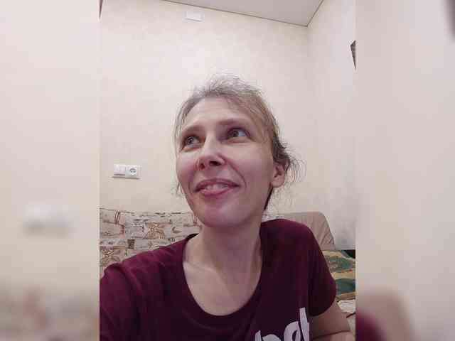 -Queen-Margo- webcam