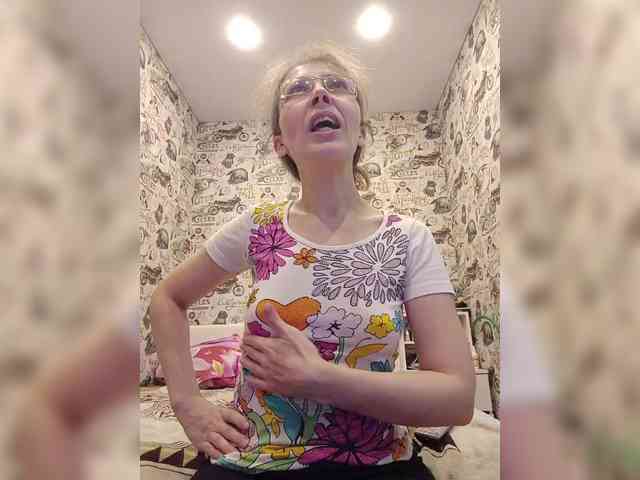 -queen-margo- -queen-margo-