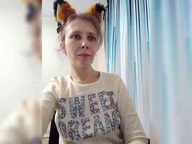 -Queen-Margo- webcam