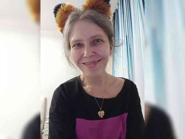 -Queen-Margo- webcam