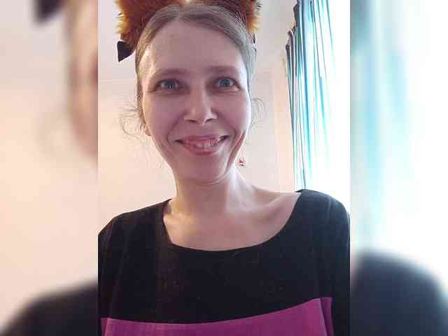 -Queen-Margo- webcam