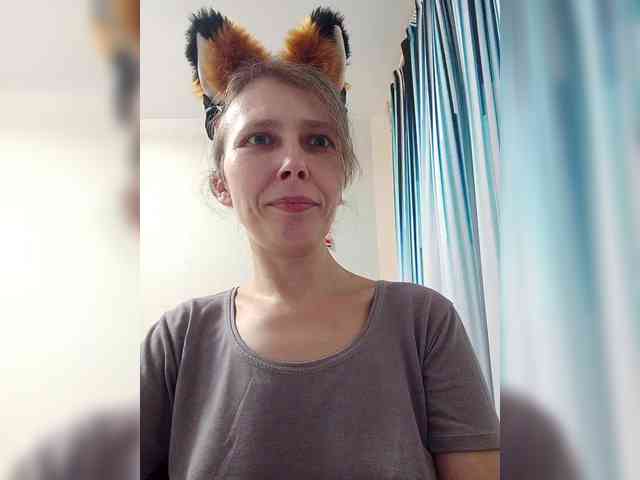 -Queen-Margo- webcam